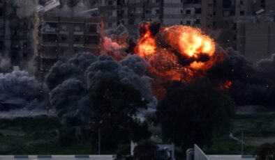 Lübnan’daki İsrail Saldırıları: Ölü Sayısı Artıyor, Yüzbinlerce Kişi Evini Terk Etti