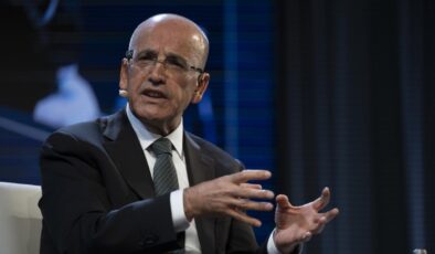 Bakan Şimşek’ten Borsa İstanbul Açıklaması: ‘Ekonomimiz Güçlü, Spekülatif Haberlere İtibar Etmeyin’