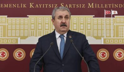 BBP Lideri Mustafa Destici’den Bayram Ziyaretleri ve Tebrikler: Siyasi Liderlerle Bayramlaşma