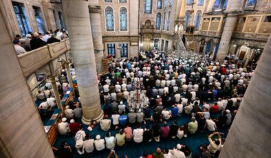 Ramazan Bayramı Namaz Vakitleri Açıklandı: İl İl Bayram Namazı Saatleri ve Yurt Dışı Vakitleri