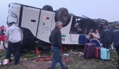 Adana’da Feci Kaza: Ankara-Osmaniye Seferini Yapan Otobüs Devrildi, 2 Ölü, 19 Yaralı