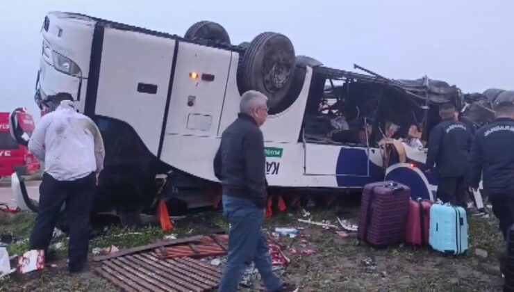 Adana’da Feci Kaza: Kamil Koç Otobüsü Devrildi, 2 Ölü, 19 Yaralı