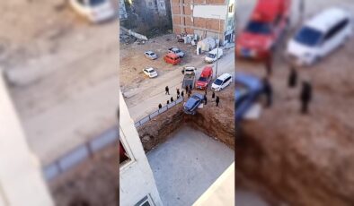 Hamidiye’de Korku Dolu Anlar: Kontrolden Çıkan Otomobil İnşaat Temeline Uçmaktan Son Anda Kurtuldu
