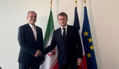 Son Dakika: Pezeşkiyan ve Macron’dan Kritik Bölgesel Gelişmeler Üzerine Telefon Görüşmesi