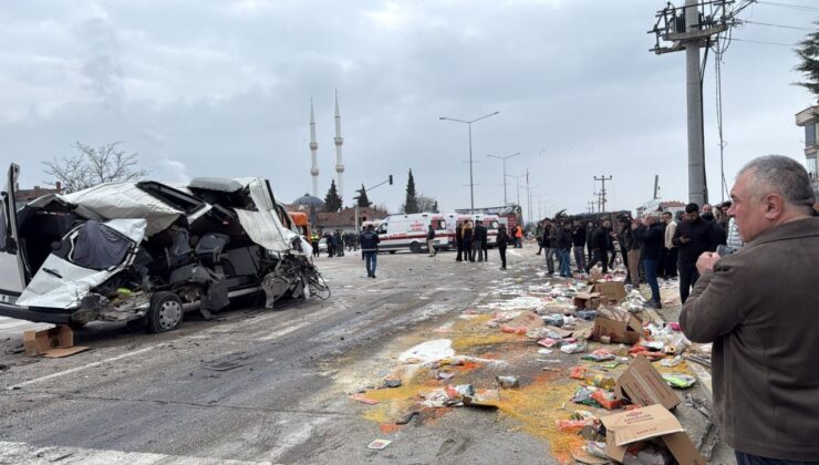 Samsun Vezirköprü’de Korkunç Kaza: Freni Boşalan Kamyon 6 Araca Çarptı, 19 Yaralı