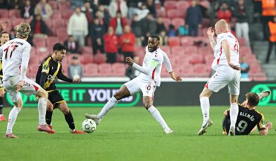 Samsunspor, Hazırlık Maçında Rayo Vallecano’ya Evinde Mağlup Oldu: Maçın Detayları ve Analizi