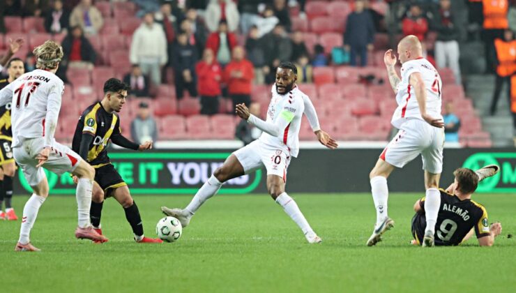 Samsunspor, Hazırlık Maçında Rayo Vallecano’ya Evinde Mağlup Oldu: Maçın Detayları ve Analizi