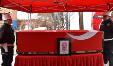 Şehit Polis Memuru Serkan Ünal Son Yolculuğuna Uğurlandı: Kazmaca Köyü’nde Duygusal Tören