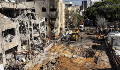 Son Dakika: İran’dan İsrail’e Füze ve İHA Saldırıları Yeniden Başladı, Bölgede Gerilim Tırmanıyor