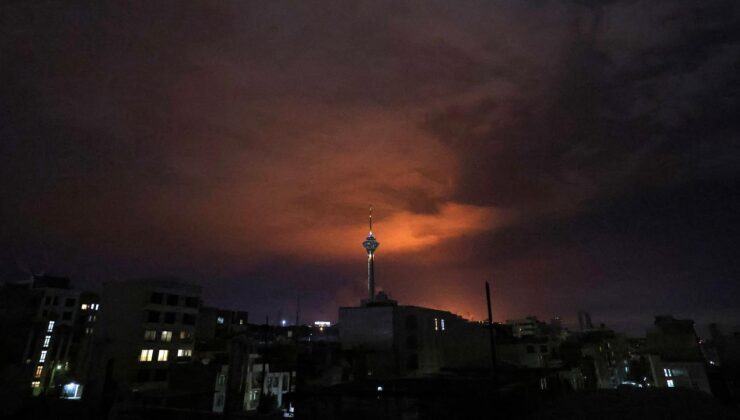 Son Dakika: Tahran’da Patlama Sesleri Duyuldu, İran ve ABD Arasındaki Gerilim Tırmanıyor