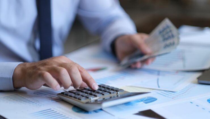 Nisan Ayında Ekonomi Gündemi Yoğun: Dış Ticaret, Enflasyon, Faiz Kararları ve Zirveler Takip Edilecek