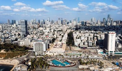 Son Dakika: İran’dan İsrail’e Yeni Füze Saldırısı! Tel Aviv’de Alarm Zilleri Çaldı