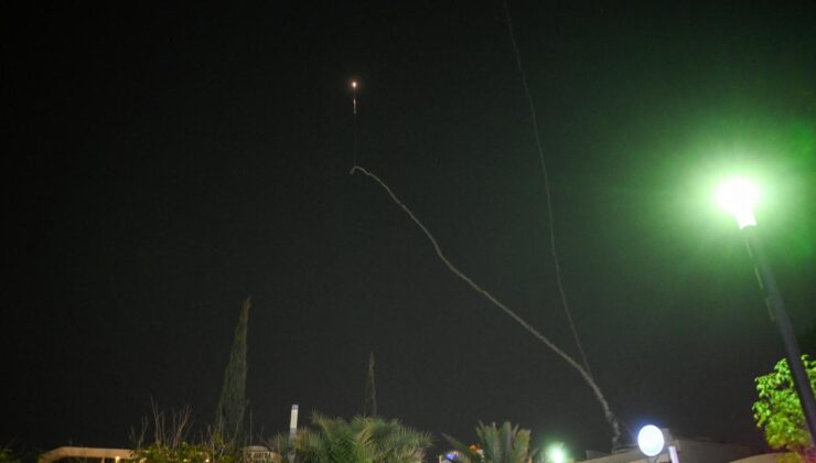 İsrail’de Alarm: İran’dan Fırlatılan Füzeler Hava Savunma Sistemleri Tarafından Engellendi