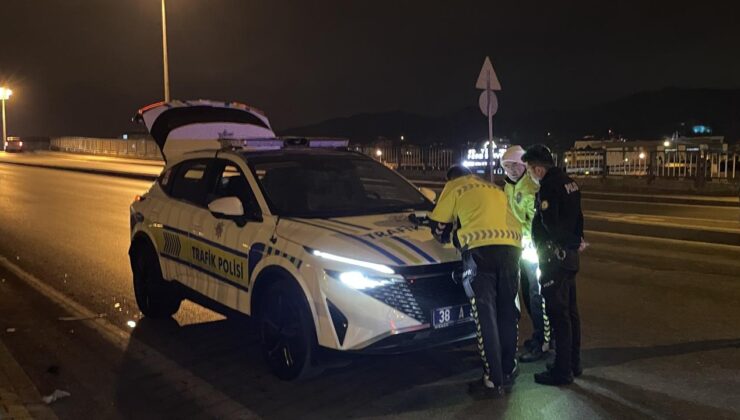 Kayseri’de Polisten Kaçan Sürücülere Ağır Cezalar: Alkollü ve Ehliyetsiz Sürücüler Yakalandı