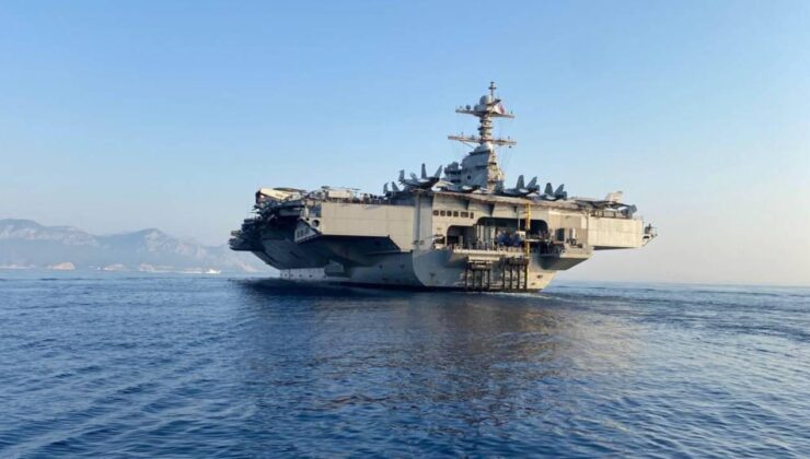USS Gerald R. Ford Uçak Gemisi Girit’te: Onarım ve Bakım İçin Souda Deniz Üssü’nde