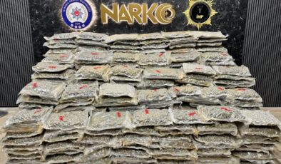İstanbul’da Dev Uyuşturucu Operasyonu: 527 Kilogram Madde Ele Geçirildi, 7 Gözaltı