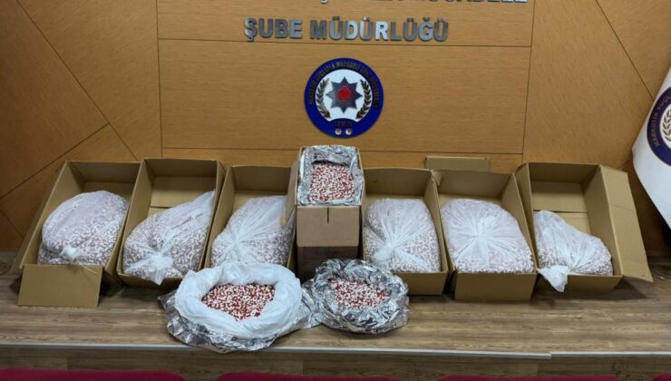 İzmir’de Dev Uyuşturucu Operasyonu: 356 Bin Hap Ele Geçirildi, 3 Tutuklama