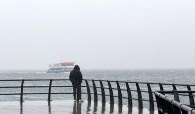 İstanbul’u Yağmur Vurdu: Avrupa ve Anadolu Yakası’nda Yağış Etkili, Seferler İptal Edildi