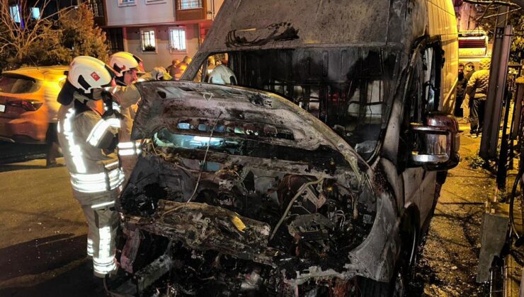 Fındıklı’da Korkutan Yangın: Park Halindeki Araçlar Alevlere Teslim Oldu, Kundaklama Şüphesi!