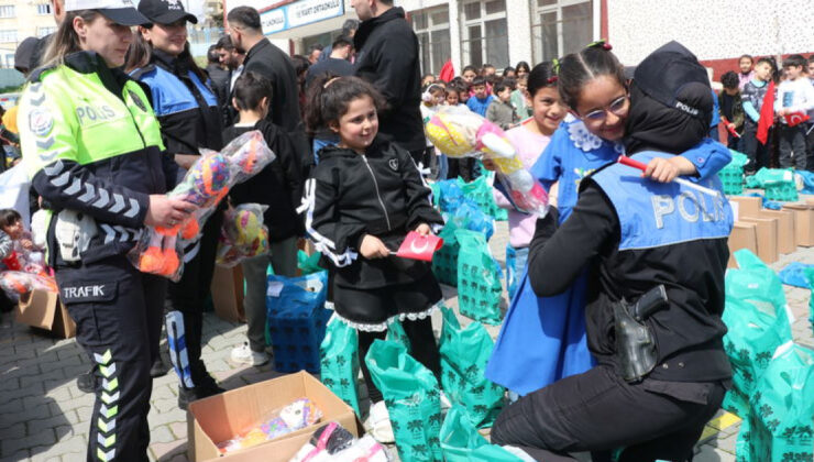 Siirt’te Polis Haftası Coşkusu: 350 Öğrenciye Ayakkabı ve Oyuncak Hediyesi