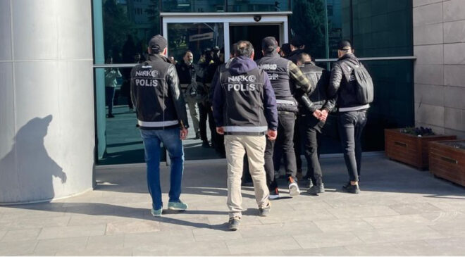 Eskişehir Merkezli 6 İlde Uyuşturucu Operasyonu: 20 Gözaltı