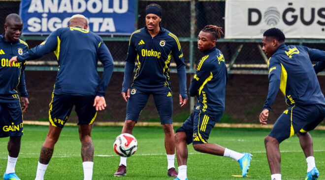 Fenerbahçe, Kayserispor Maçı Hazırlıklarına Devam Ediyor: İsmail Yüksek Takıma Döndü!