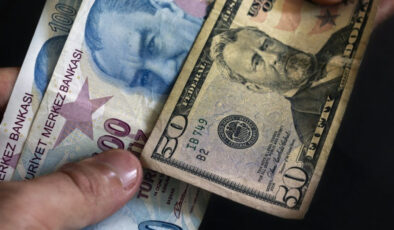 Bankacılık Sektöründe Kredi Hacmi Yükseldi, Takipteki Alacaklar Arttı