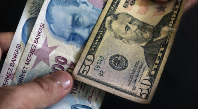 Bankacılık Sektöründe Kredi Hacmi Yükseldi, Takipteki Alacaklar Arttı