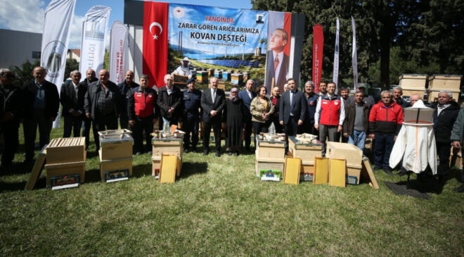 Çanakkale’deki Orman Yangınlarından Etkilenen Arıcılara Kovan Desteği: 2 Bin Kovan Dağıtıldı