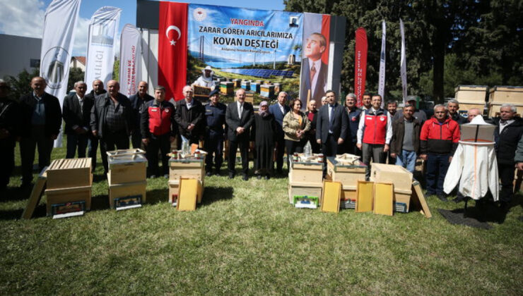 Çanakkale’deki Orman Yangınlarından Etkilenen Arıcılara Kovan Desteği: 2 Bin Kovan Dağıtıldı