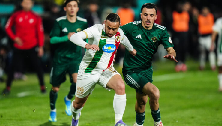 Esenler Erokspor ile Amedspor Arasındaki Şampiyonluk Yarışı 1-1 Beraberlikle Sonuçlandı: Ligde Heyecan Dorukta!