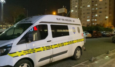 Zeytinburnu’nda Kanlı Faci: Boşanmış Eşini ve Kızını Vurdu, 19 Yaşındaki Kız Hayatını Kaybetti