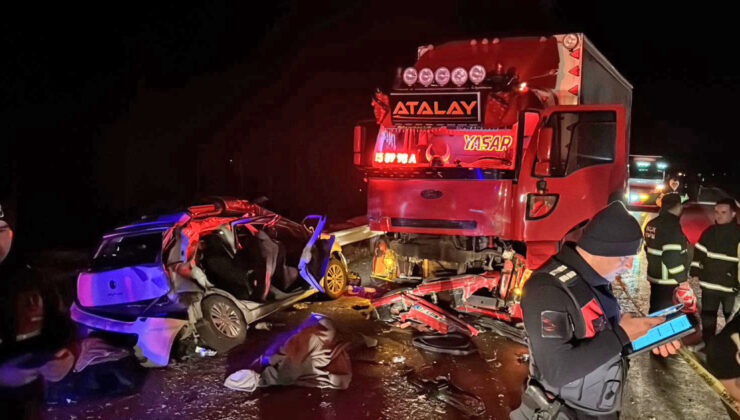 Burdur’da Feci Kaza: Otomobil ve Kamyon Çarpıştı, 1 Ölü, 5 Yaralı