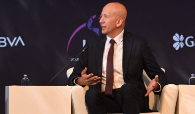 Prof. Dr. Ali Hakan Kara’dan Ekonomi Zirvesi Değerlendirmesi: Merkez Bankaları Dönüşüyor, Türkiye’nin Kur Politikası Yeniden Değerlendirilmeli