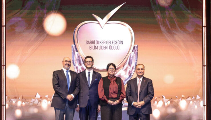 Sabri Ülker Geleceğin Bilim Lideri Ödülü’nü Şilili Biyokimyager Maria Elsa Pando San Martin Kazandı