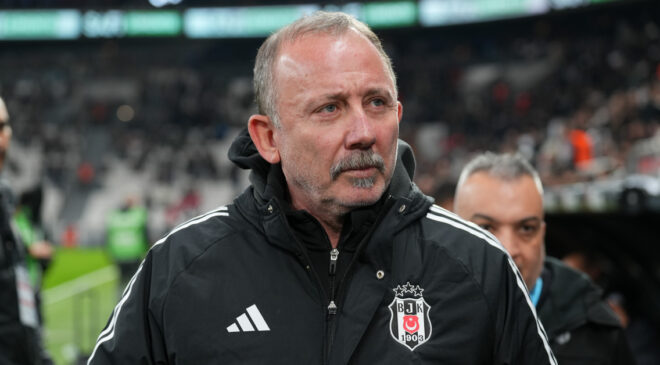 Beşiktaş’ta Sergen Yalçın’dan Antalyaspor Karşısında 5 Değişiklik: Kadroda Büyük Revizyon!