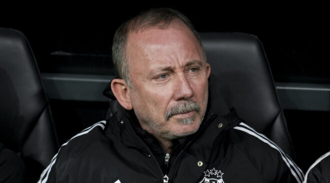 Sergen Yalçın’dan Antalyaspor Galibiyeti Değerlendirmesi: Gelecek Sezonun Planları ve Lucescu Anısı