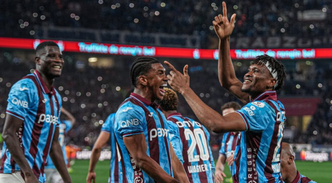 Trabzonspor, Alanyaspor Deplasmanında Zirve Yarışına Devam Etmek İstiyor: Maç Öncesi Detaylar ve Muhtemel 11’ler