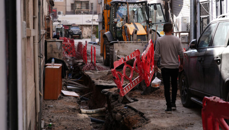 Alsancak’ta Altyapı Çilesi: Bitmek Bilmeyen Çalışmalar Esnafı ve Vatandaşı Çileden Çıkarıyor