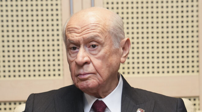 Devlet Bahçeli’den İbrahim Tatlıses’e Geçmiş Olsun Ziyareti: MHP Lideri’nden Telefon Desteği