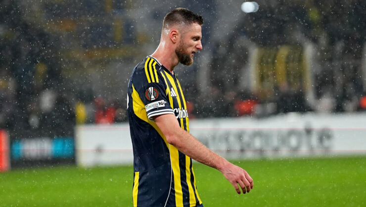 Fenerbahçe’de Skriniar’dan Kötü Haber: Kayserispor Maçında Sakatlık Tedbiri!
