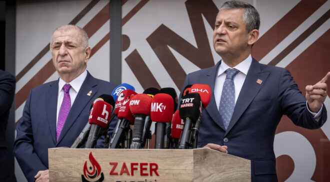 Özgür Özel ve Ümit Özdağ’dan Ortak Mesajlar: İran, Ekonomi ve Ara Seçimler Gündemde