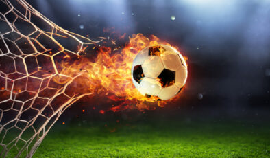 Süper Lig’de Şampiyonluk Yarışı Kızışıyor: Galatasaray, Fenerbahçe ve Trabzonspor’un Kalan Maçları ve Fikstür Analizi