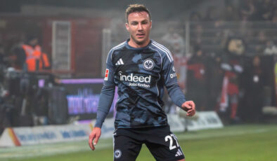 Eintracht Frankfurt’tan Mario Götze’ye Yeni Sözleşme: Tecrübeli Yıldız 2028’e Kadar Takımda