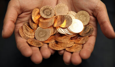 Doların Yükselişi, Petrol Fiyatlarındaki Artış ve Enflasyon Endişeleri Altın Fiyatlarını Vurdu: Güncel Altın Fiyatları