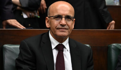 Bakan Şimşek’ten New York’ta Yoğun Temaslar: Yatırımcılarla Buluşma ve Ekonomi Gündemi