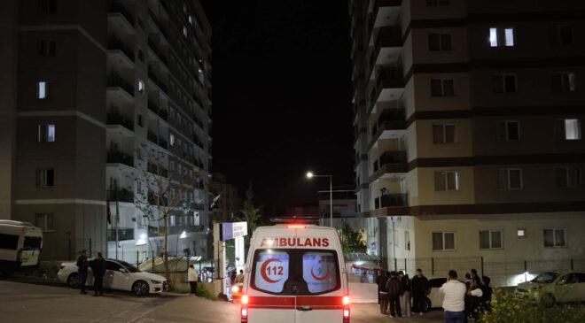 Buca’da Öğrenci Yurdunda Gıda Zehirlenmesi Şüphesi: 28 Öğrenci Hastanede