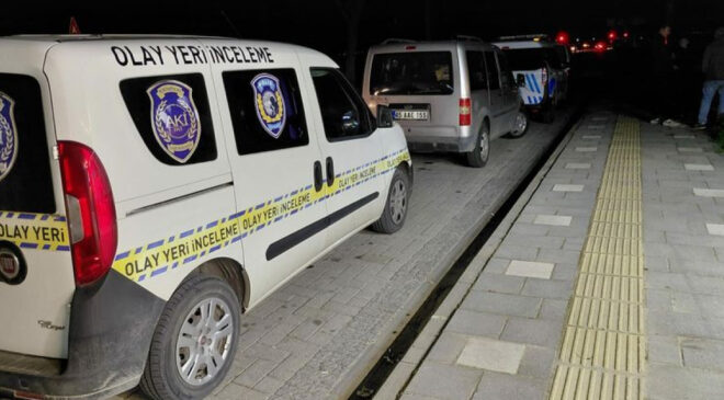 Manisa’da Yalnız Yaşayan Kadın Evinde Ölü Bulundu: Şüpheli Ölüm Üzerine Soruşturma Başlatıldı