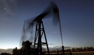 Trump’tan İran’a Yönelik Yeni Askeri Tehditler Petrol Fiyatlarını Fırlattı