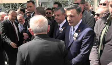 Özgür Özel’den Erken Seçim Çağrısı ve İttifak Sinyalleri: Anahtar Parti Ziyareti ve Gündemdeki Gelişmeler